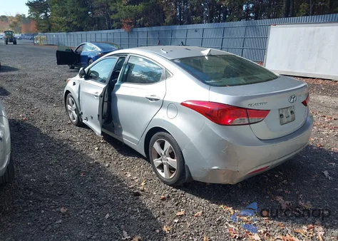 2013 Hyundai Elantra Gls z USA, uszkodzony, nr VIN 5NPDH4AE9DH294342